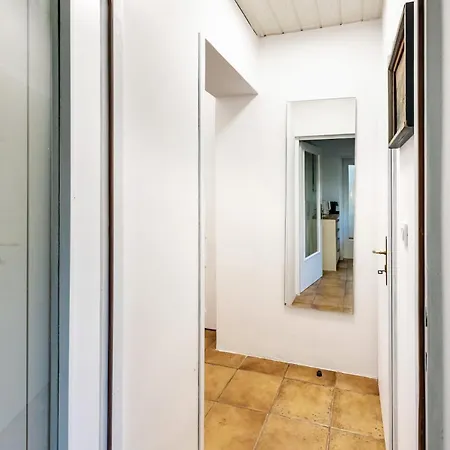 Center With Atrium Apartment