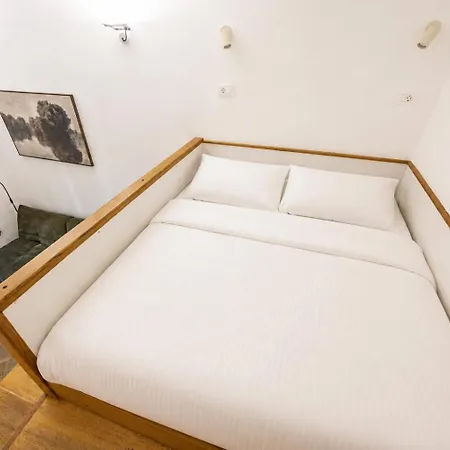 Apartment Center With Atrium Ljubljana